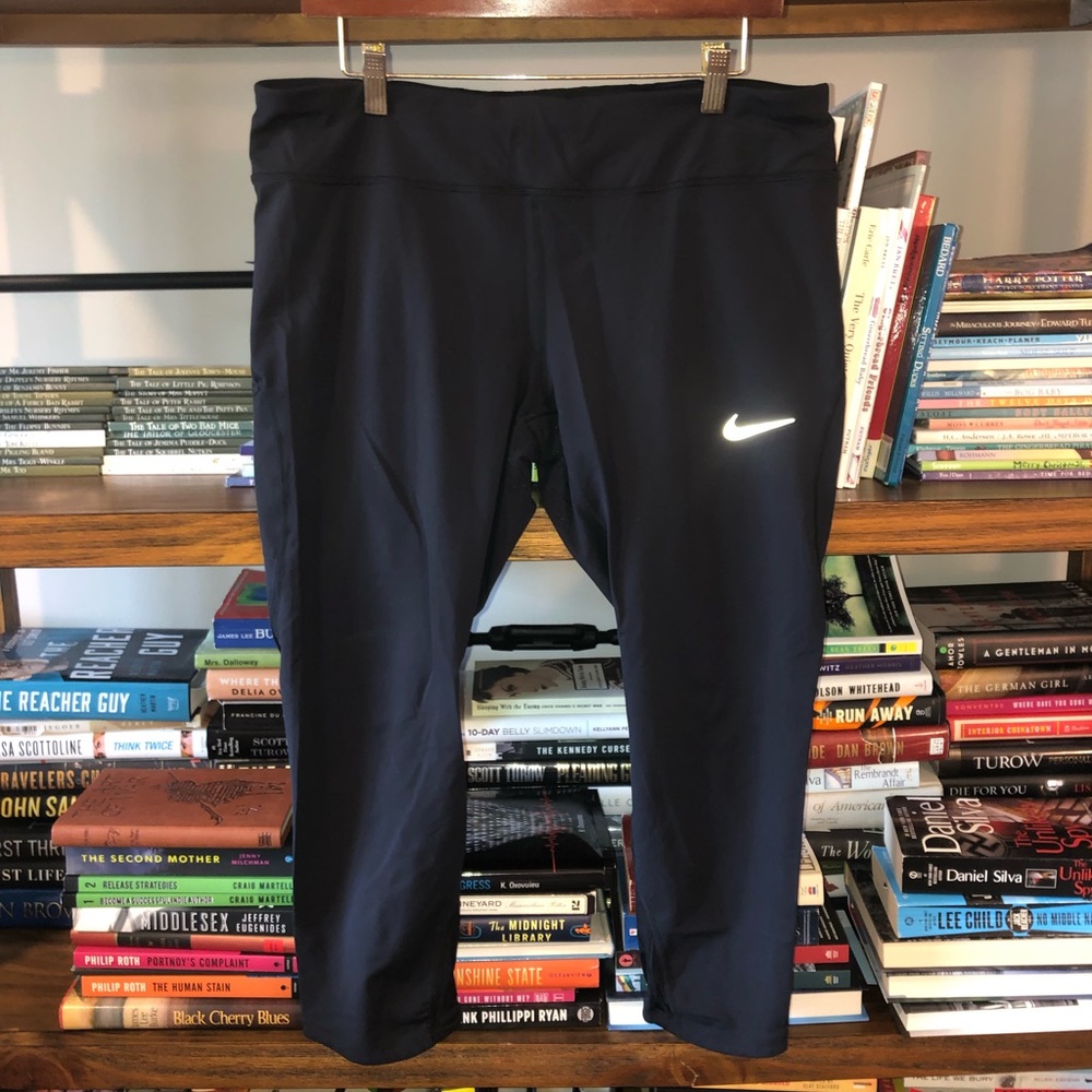 Nike Dri-Fit Black Mid-Calf Athletic Leggings 1X